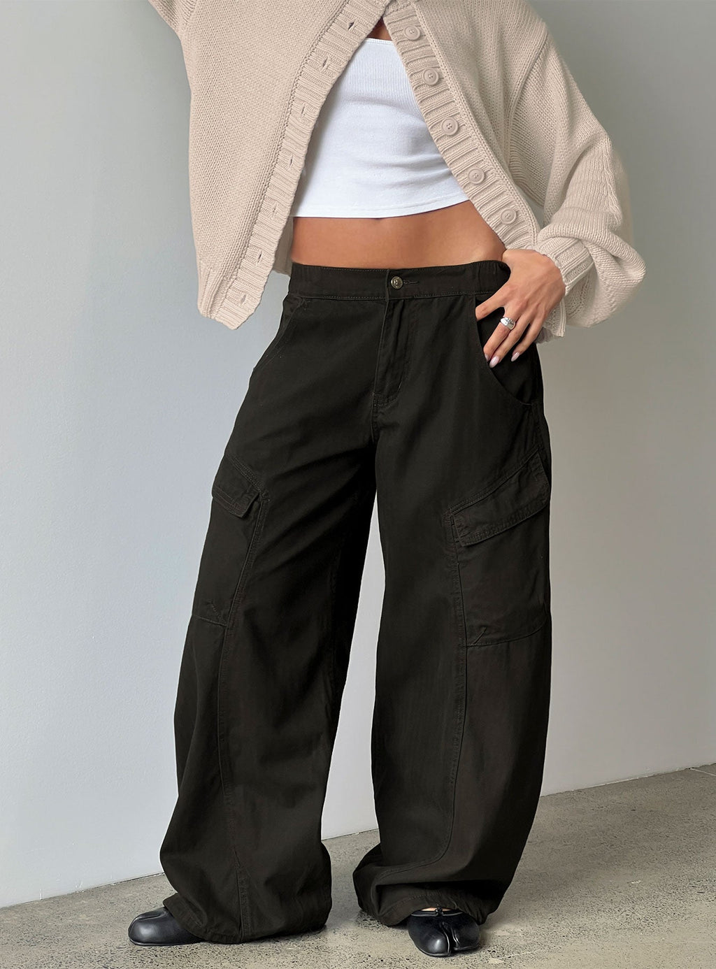 Selective Memory Low Rise Wide Leg Cargo PantszDark Charcoal